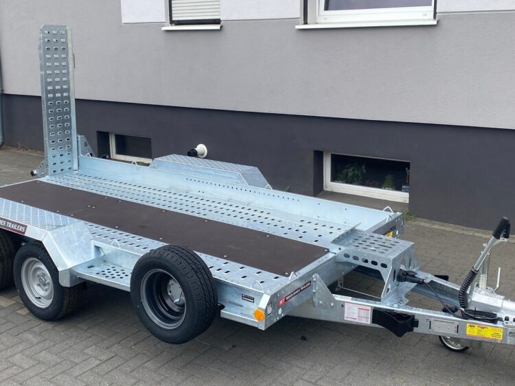 Przyczepa podkoparkowa Brian James Trailers Digger Plant 370×170 CM, DMC 3500 KG