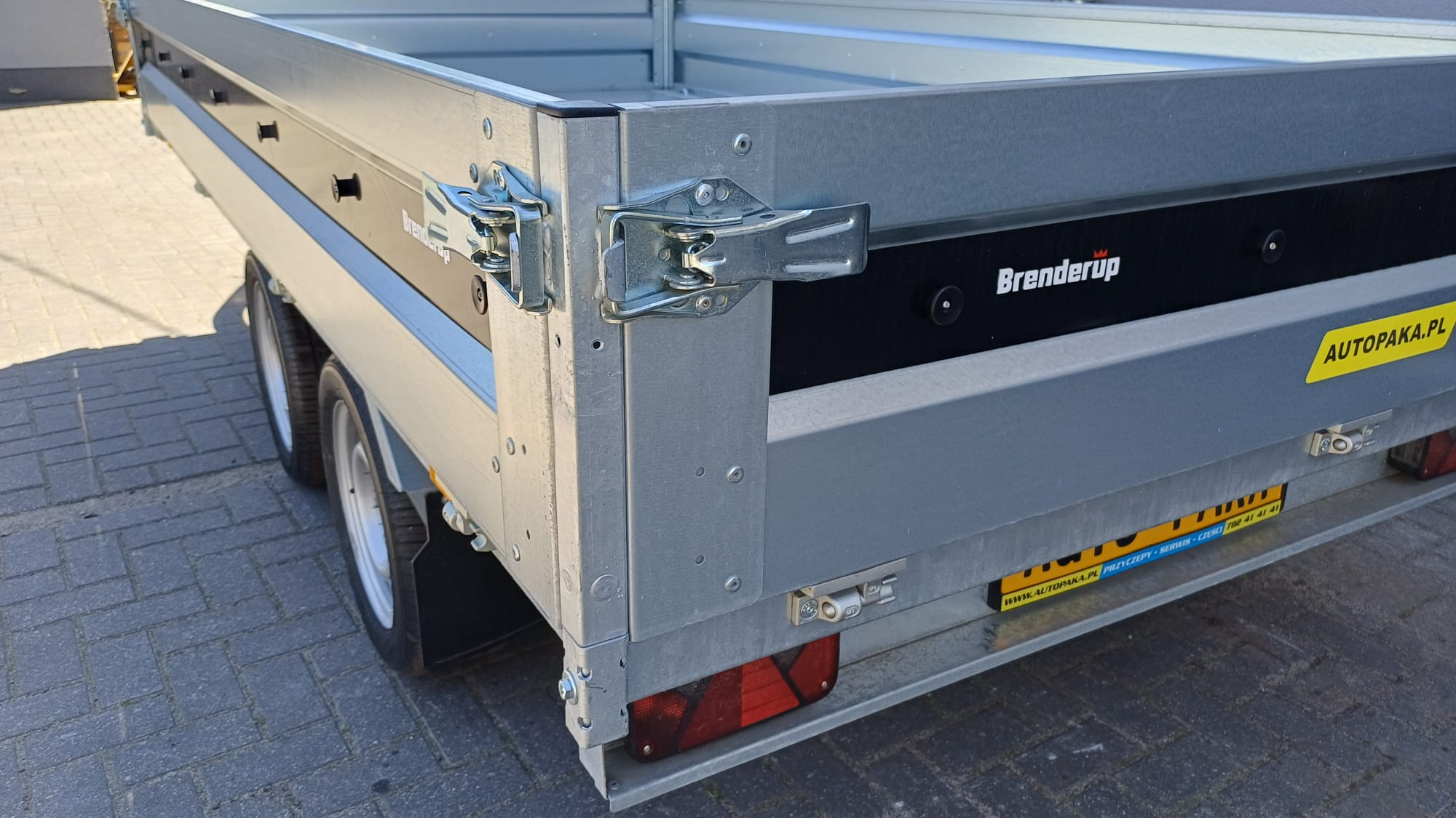 Wywrotka BRENDERUP BT4310STB2700 1-STRONA, 308x168x35 CM, DMC 2700KG