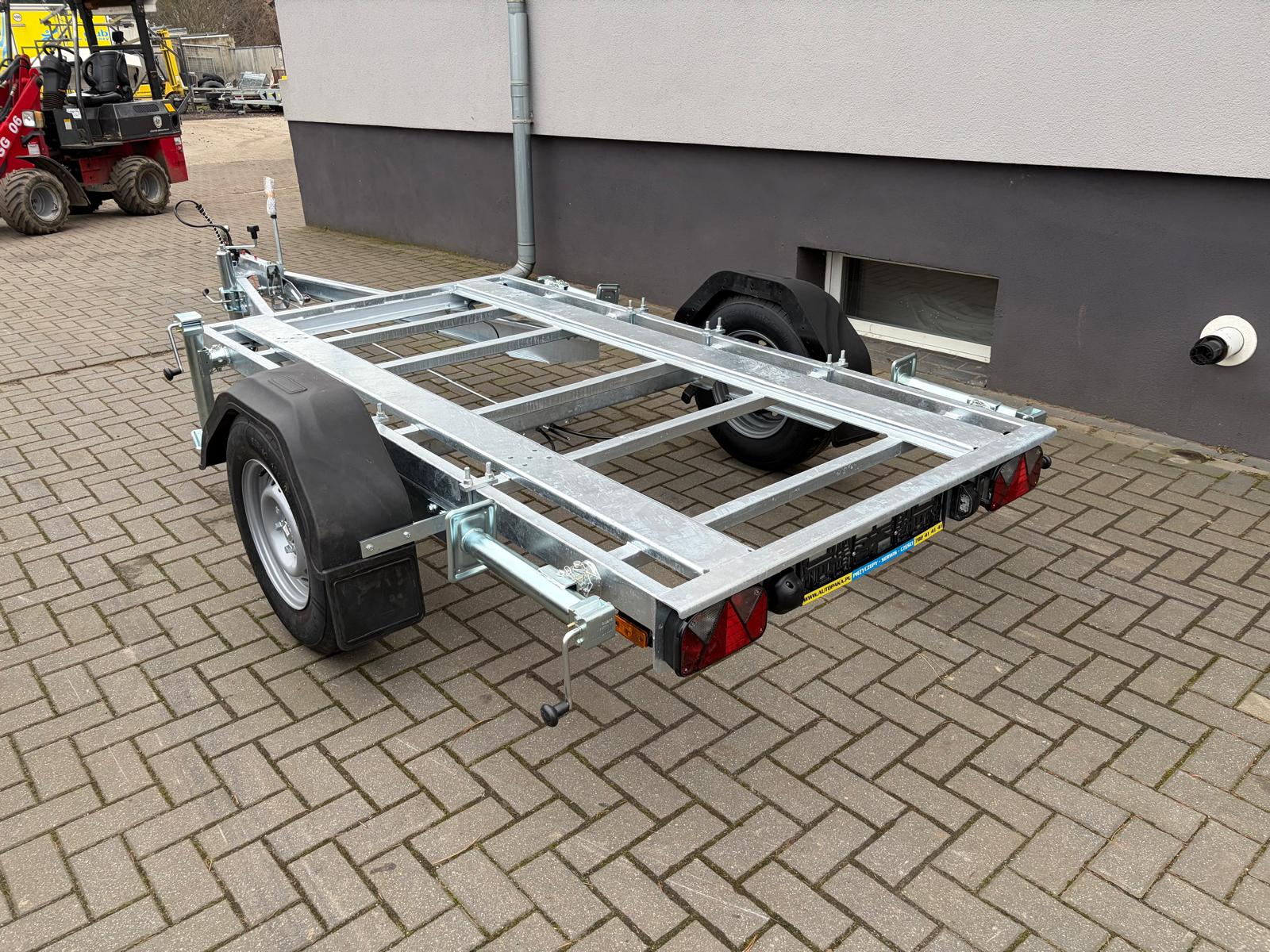 Przyczepa pod agregat WARK, 270×130 CM, DMC 1350 KG