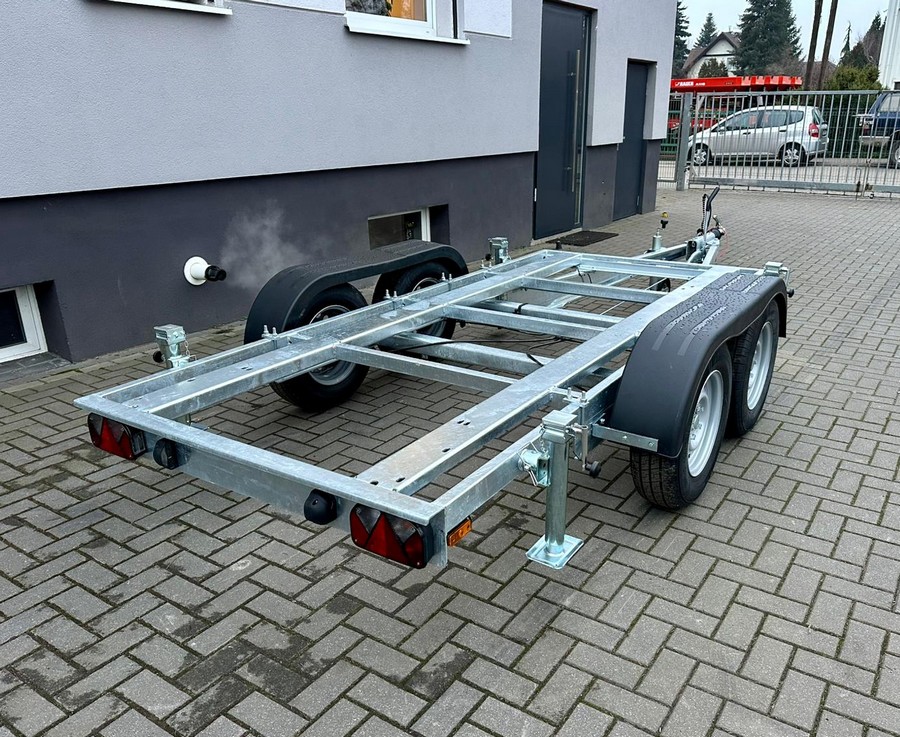 Przyczepa pod agregat WARK, 270×130 CM, DMC 1350 KG (Kopia)