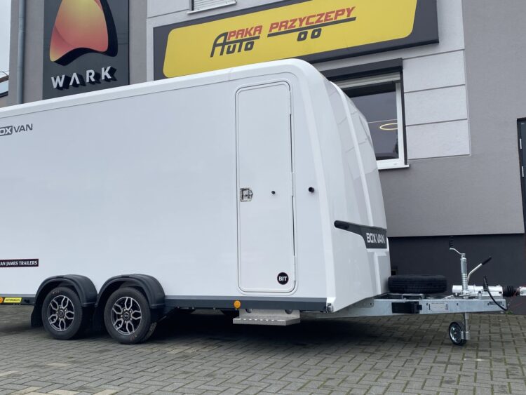 Przyczepa BOX VAN marki Brian James Trailers, DMC 2700kg, 350 x 180 cm – dostępna od sierpnia! (Kopia)