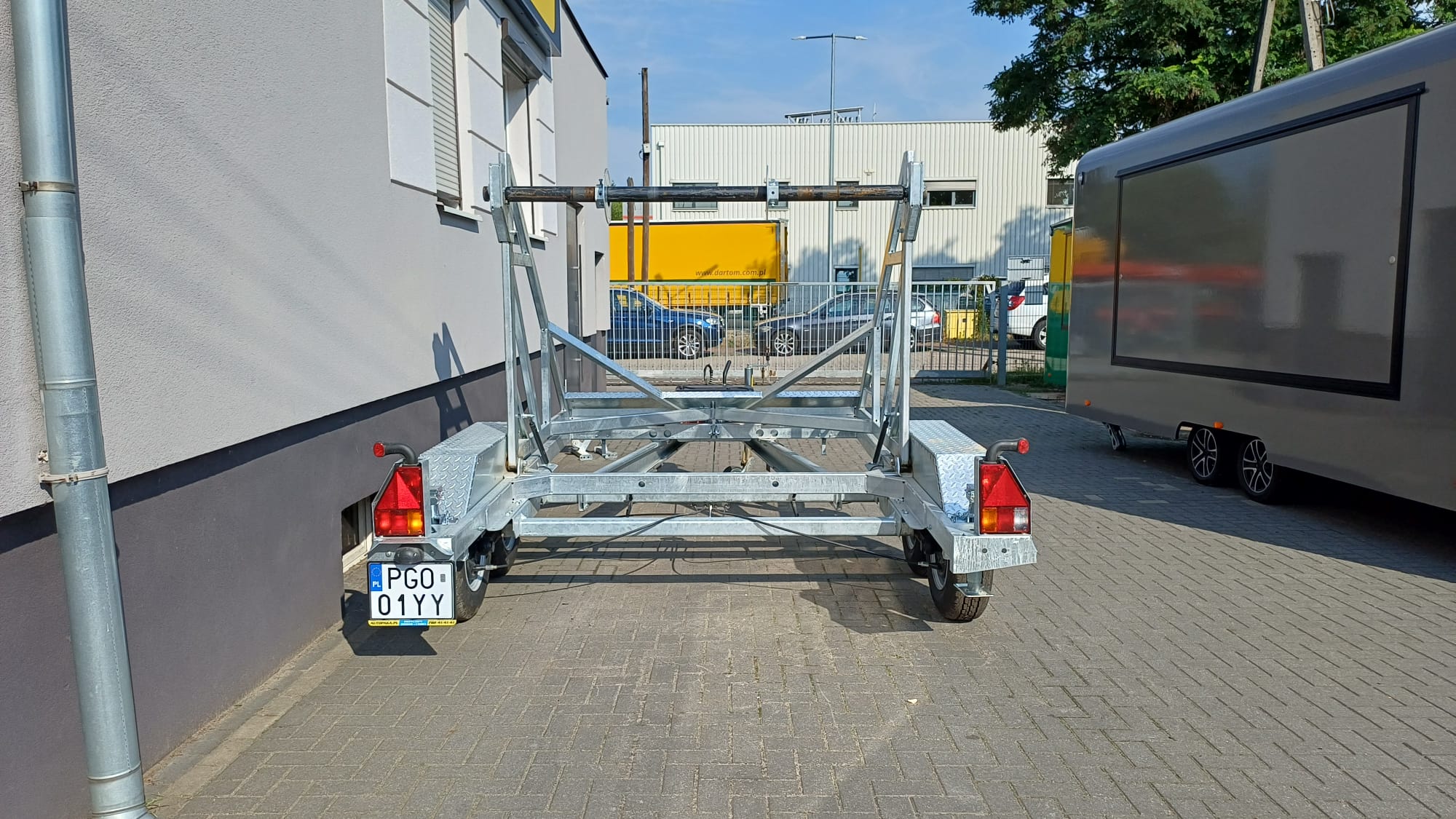 Przyczepa kablowa Wark z wciągarką elektryczną, DMC do 3,5 t