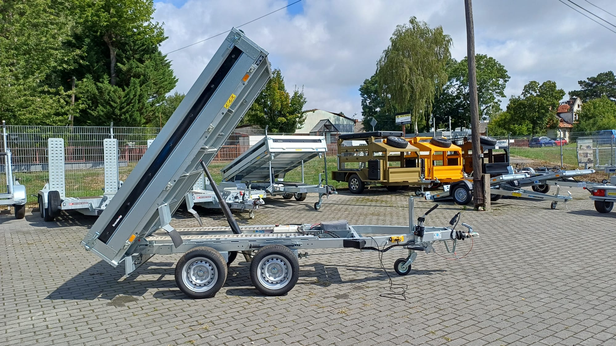 Wywrotka BRENDERUP BT4260STB2700 1-STRONA, 258x143x35 CM, DMC 2700KG (081467)